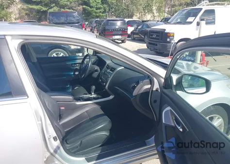 2013 Nissan Altima 2.5 Sl z USA, uszkodzony, nr VIN 1N4AL3AP4DN580697